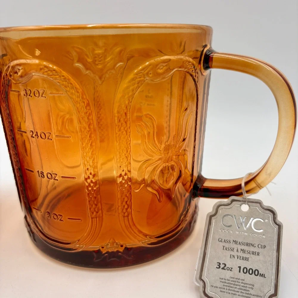 Cook With Color CWC Amber Glass Measuring Cup Set Spider Bat Snake Halloween